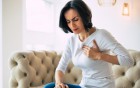 Wie die Periode mit Herzbeschwerden zusammenhängt