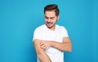 Juckreiz und empfindliche Haut: Ursachen, Behandlung und Tipps