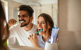 gehört zur richtigen Zahnhygiene?