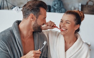 Die beste Zahnpflege für ein strahlendes und gesundes Lächeln